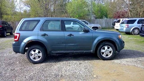 Used 2012 Ford Escape XLS image 3