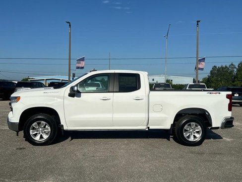 New 2025 Chevrolet Silverado 1500 LT image 11