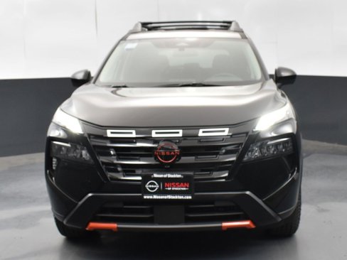 New 2026 Nissan Rogue SV image 3