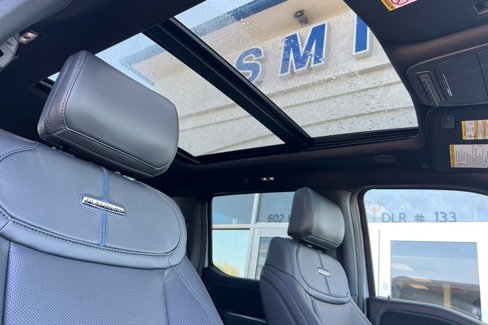 New 2025 Ford F350 Platinum w/ FX4 Off-Road Package image 15