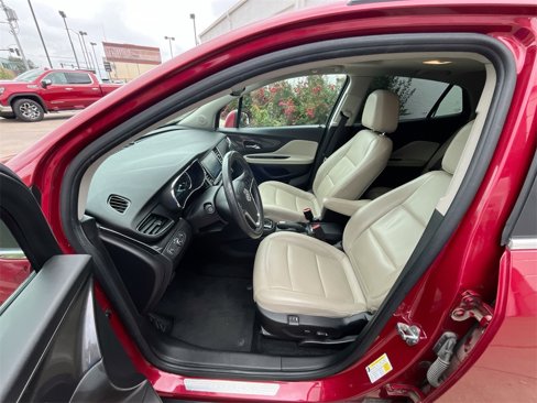 Used 2018 Buick Encore Premium w/ Experience Buick Package image 11