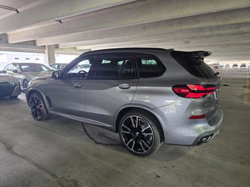 New 2026 BMW X5 M60i w/ Executive Package image 5