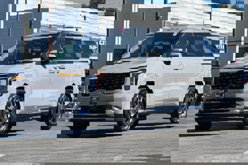 New 2026 Kia Carnival SX image 8