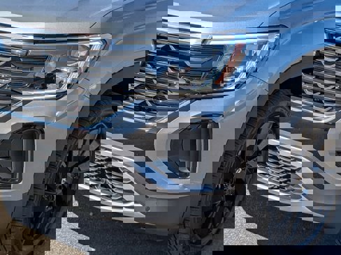 New 2025 Volkswagen Atlas Cross Sport SE image 9