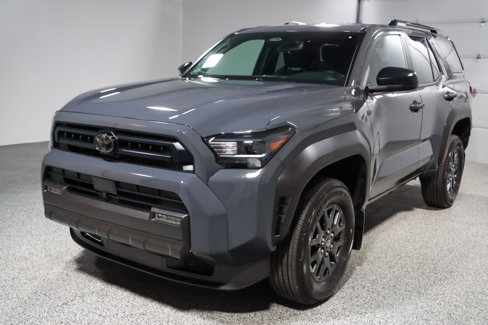 Used 2025 Toyota 4Runner SR5 image 30