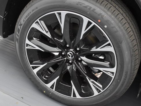 New 2025 MAZDA CX-90 Plug-In Hybrid w/ Premium Plus image 28