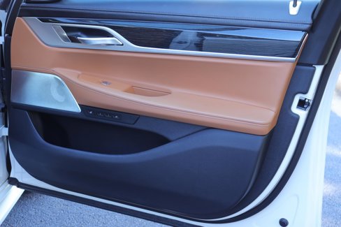 Used 2020 BMW 750i xDrive image 19