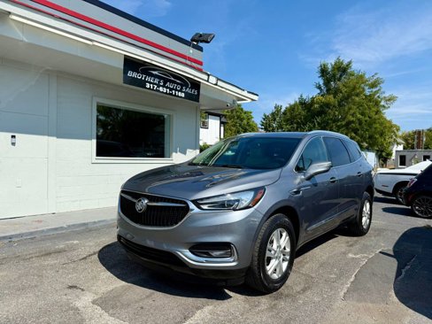 Used 2021 Buick Enclave Essence image 4