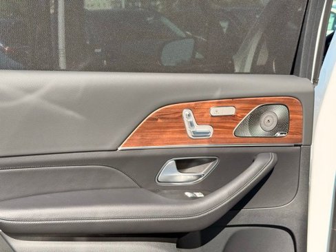 New 2026 Mercedes-Benz GLS 450 4MATIC image 22