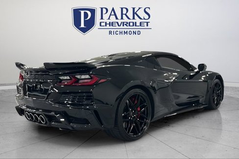 Used 2024 Chevrolet Corvette Z06 image 6