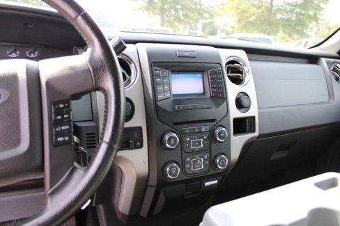 Used 2013 Ford F150 XLT w/ XLT Chrome Pkg image 20