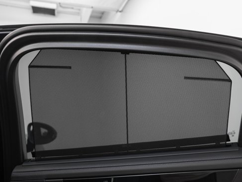 Certified 2025 Porsche Cayenne Turbo GT image 40