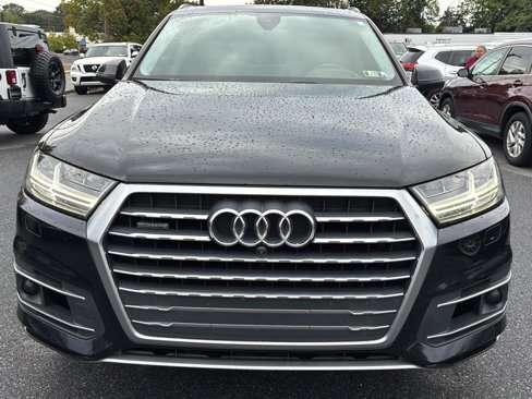Used 2019 Audi Q7 3.0T Prestige w/ Prestige Package image 2