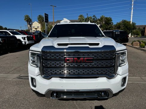 Used 2022 GMC Sierra 3500 Denali w/ Denali Ultimate Package image 2