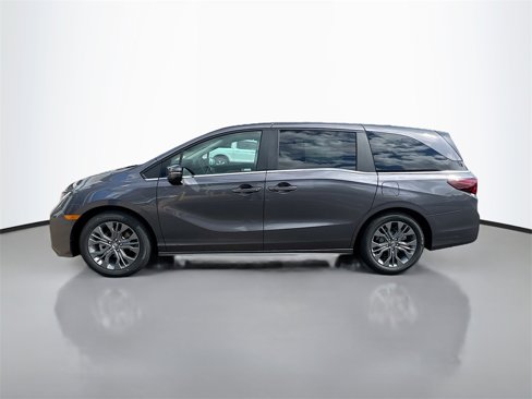 New 2026 Honda Odyssey Touring image 16