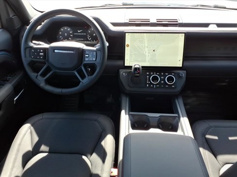 New 2026 Land Rover Defender 110 S image 4