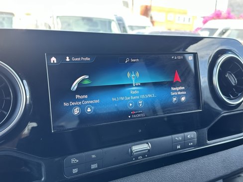 Used 2022 Mercedes-Benz Sprinter 2500 image 19