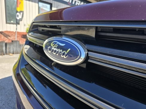 Used 2017 Ford Edge Sport w/ Technology Package image 19