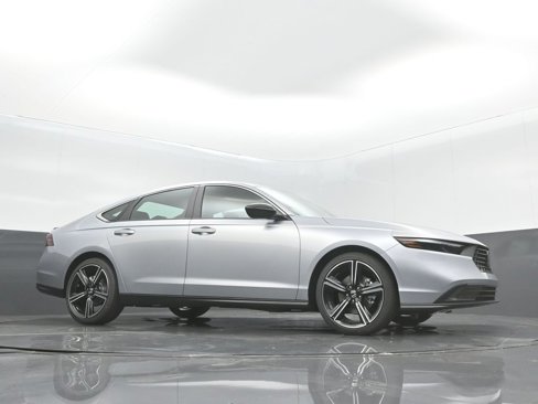 New 2025 Honda Accord Sport image 29