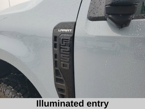 New 2026 Ford F250 4x4 Crew Cab Super Duty image 11