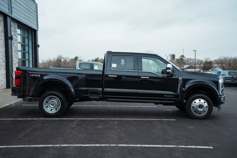 Used 2024 Ford F450 Platinum image 4