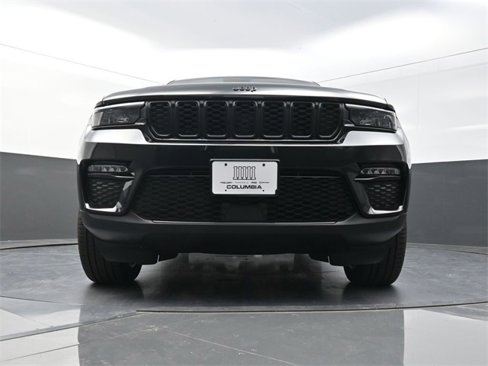 New 2025 Jeep Grand Cherokee Limited w/ Black Appearance Package image 18