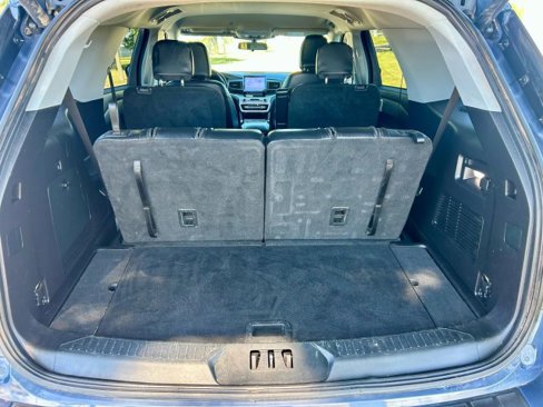 Used 2021 Ford Explorer XLT w/ Equipment Group 202A image 21