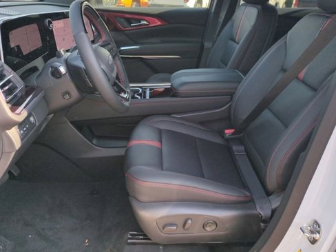 New 2026 Chevrolet Traverse RS w/ LPO, Floor Liner Package image 20