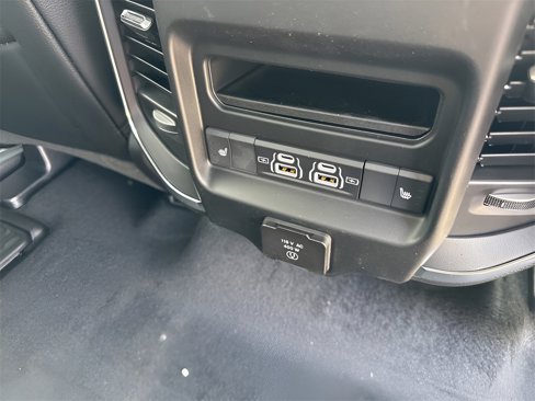 New 2025 RAM 1500 Laramie image 15