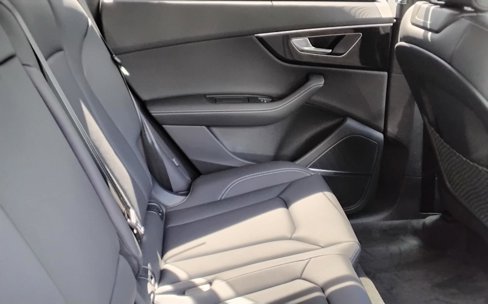 New 2025 Audi Q8 Premium Plus image 22