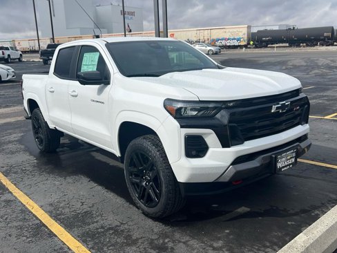 New 2025 Chevrolet Colorado Z71 w/ Technology Package image 1
