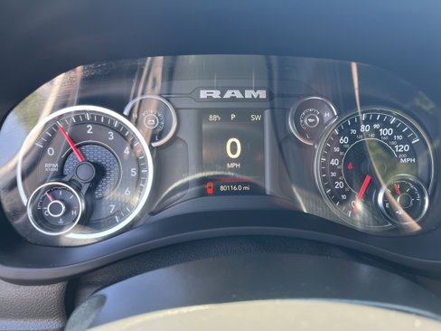 Used 2023 RAM 2500 Tradesman w/ Chrome Appearance Group image 22