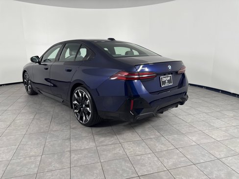 New 2026 BMW 540i xDrive image 3