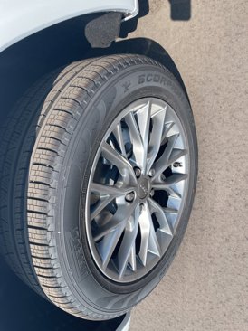 New 2025 Jeep Grand Cherokee Summit image 2