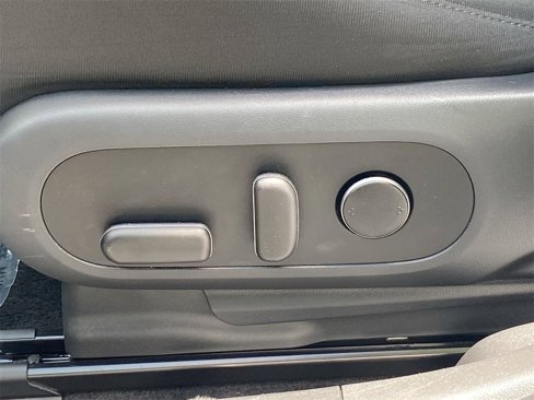 Used 2024 Hyundai Ioniq 5 SE image 33