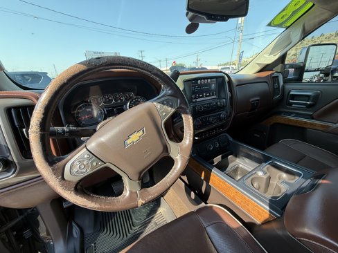Used 2018 Chevrolet Silverado 2500 High Country w/ Duramax Plus Package image 13
