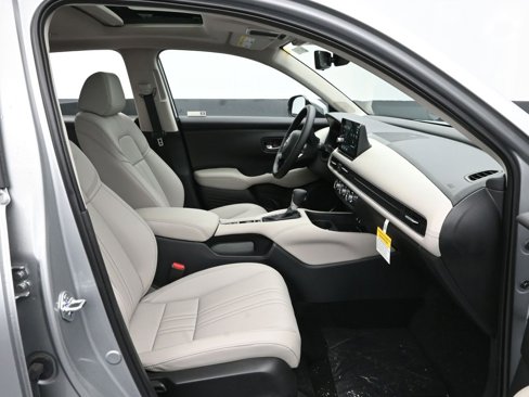 New 2026 Honda HR-V EX-L image 40