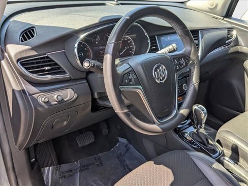 Used 2019 Buick Encore Preferred image 10