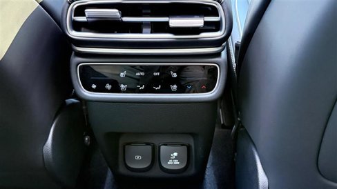 Used 2025 Genesis GV80 3.5T Prestige image 17
