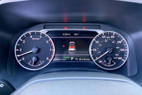 Certified 2025 Nissan Rogue SV image 23