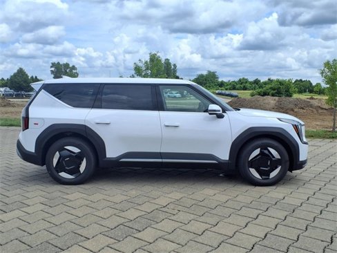 New 2026 Kia EV9 Light image 27