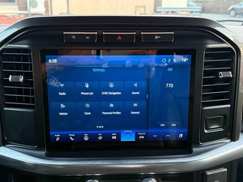 Used 2021 Ford F150 Lariat w/ Equipment Group 502A High image 39