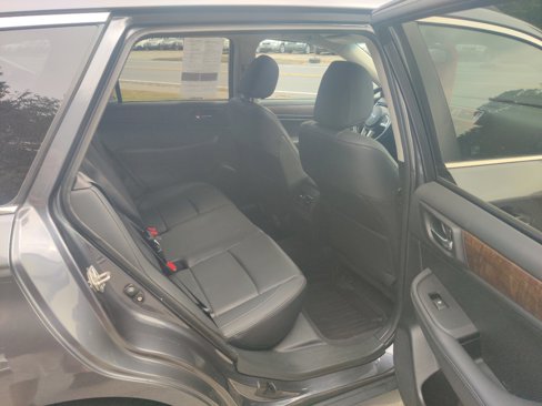 Used 2016 Subaru Outback 2.5i Limited image 32