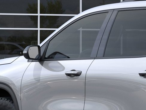 New 2026 Chevrolet Traverse Z71 w/ Driver Confidence Package image 12