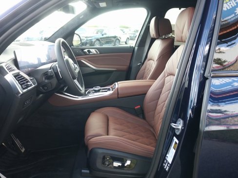 New 2026 BMW X5 M60i image 6