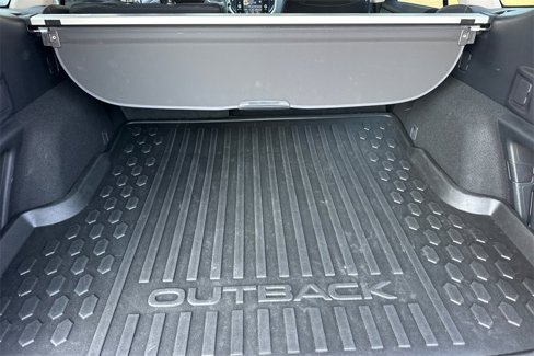 Used 2024 Subaru Outback Premium image 20