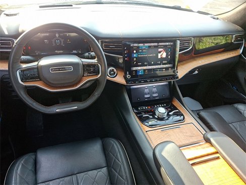Used 2024 Jeep Grand Wagoneer L Series III w/ Rear Seat Video Group 1 image 11