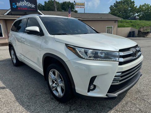 Used 2019 Toyota Highlander Limited image 1