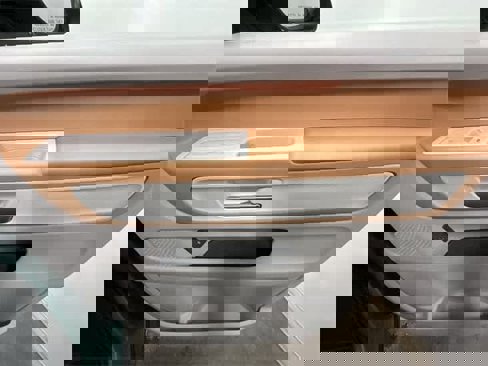 New 2025 Volkswagen ID. Buzz 1st Edition image 23