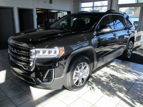 Used 2023 GMC Acadia SLT image 3